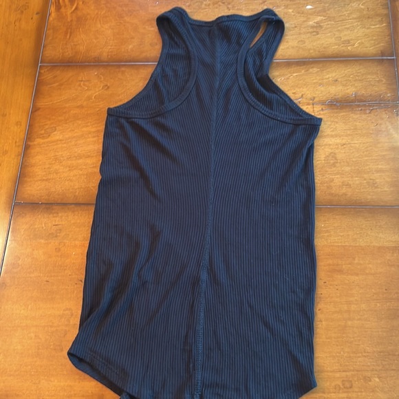 Hashttag in Trend brand black ribbed racerback tank top - Picture 3 of 7